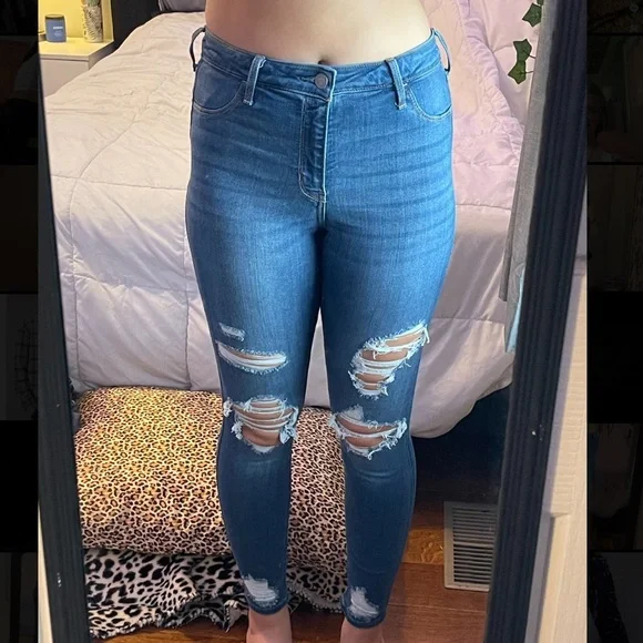 Distressed Hollister Jeggings